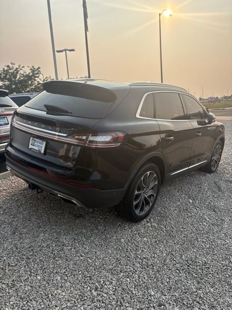 Used 2023 Black Metallic Lincoln Reserve image 3
