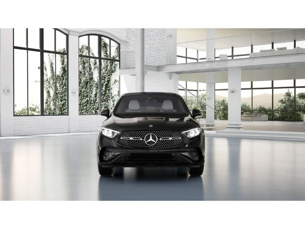 New 2027 Black Mercedes-Benz GLC 300 Coupe image 7