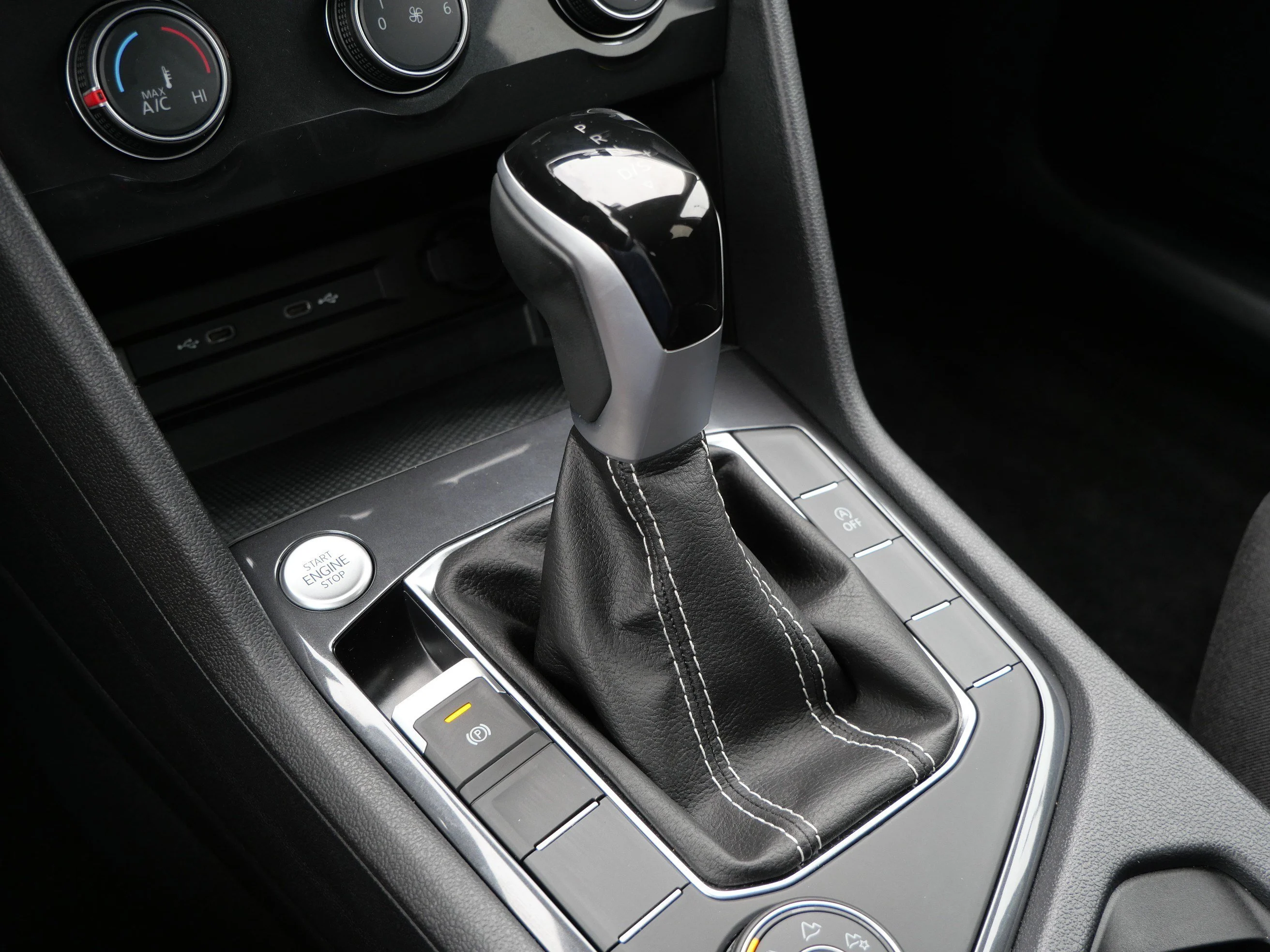 Certified Used 2024 Pure White Volkswagen S image 24