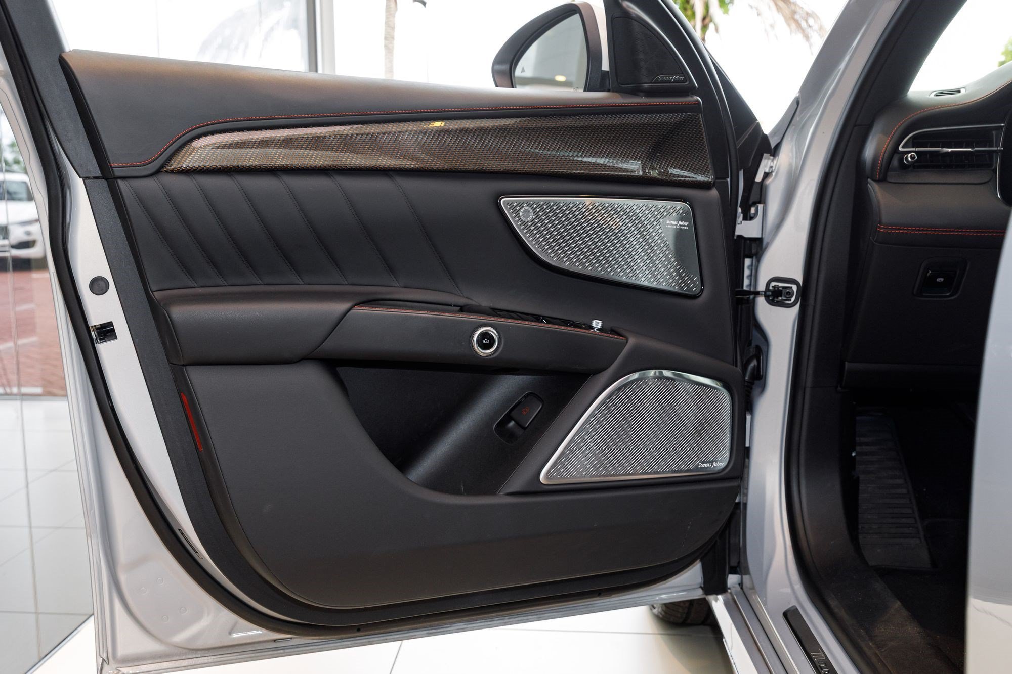 Used 2023 Bianco Astro Metallic Maserati Modena image 21