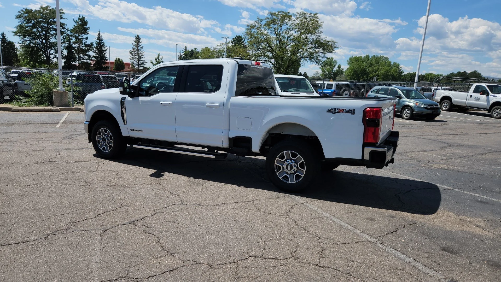 Certified Used 2025 Oxford White Ford LARIAT image 6
