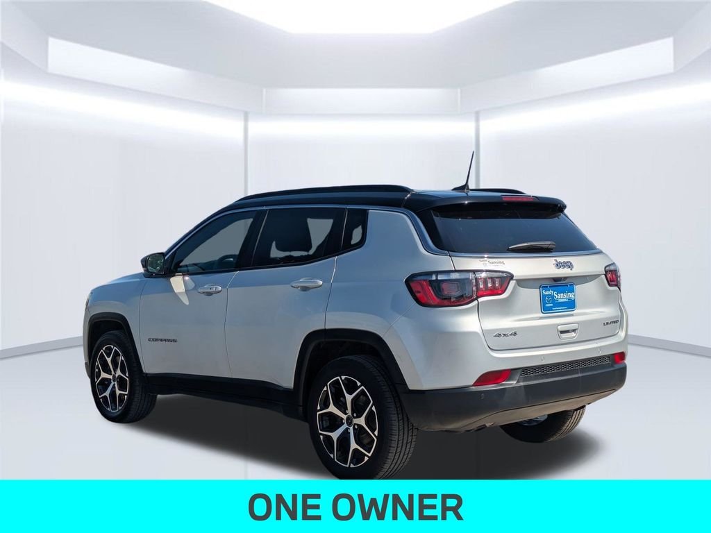 Used 2025 Silver Jeep Limited image 3