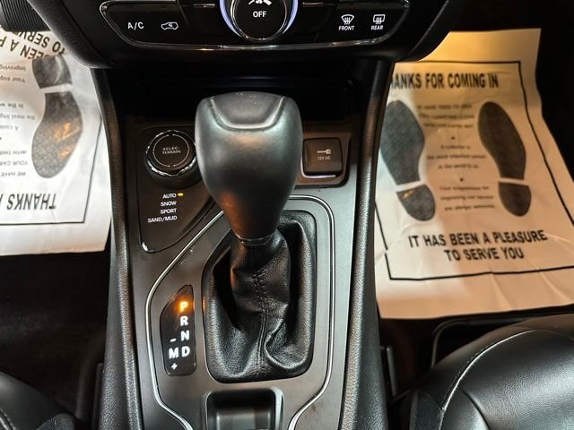2019 Jeep Cherokee Latitude Plus - Photo 22