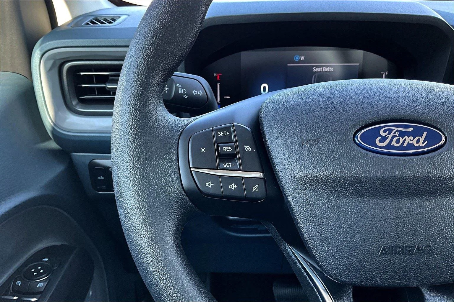 2025 Ford Maverick XL - Photo 10