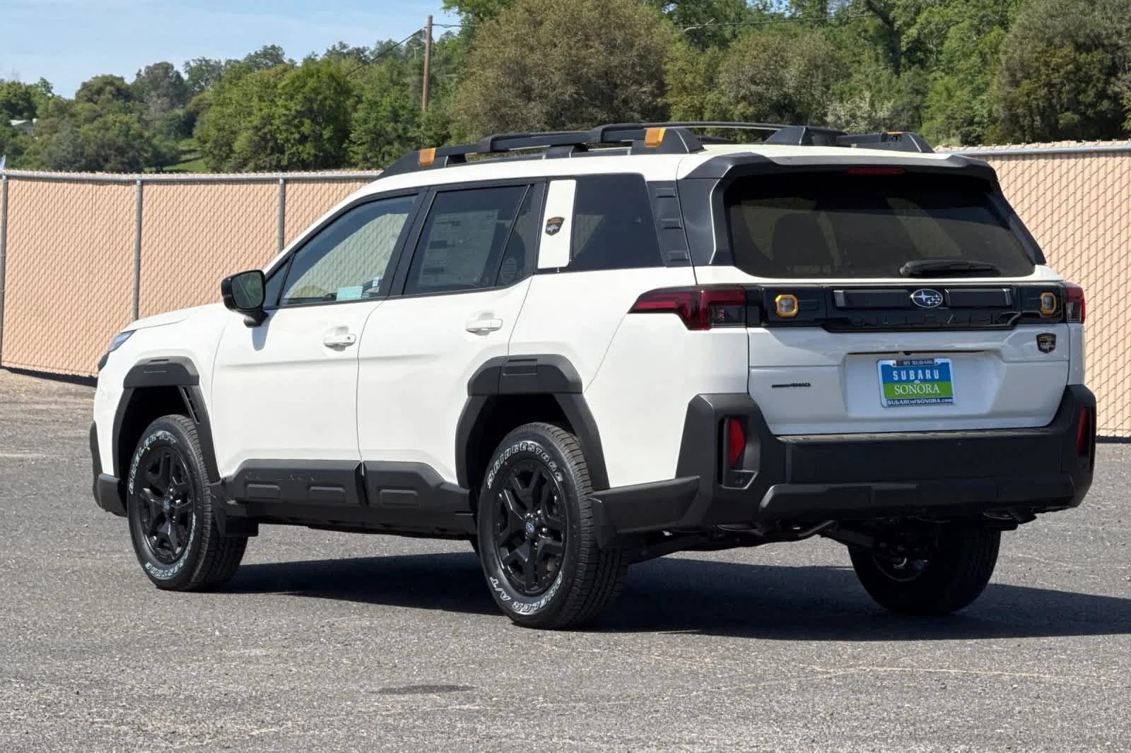 New 2026 CRYSTAL WHITE PEARL Subaru Wilderness image 5