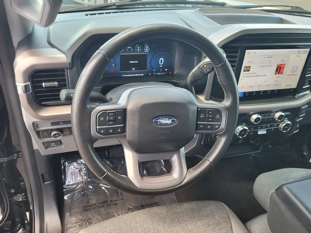Used 2025 Black Ford XLT image 30