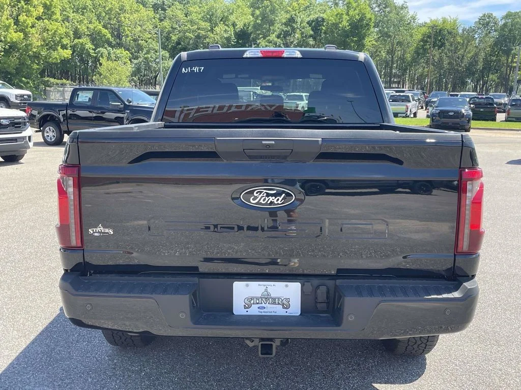 New 2026 Black Ford XLT image 4