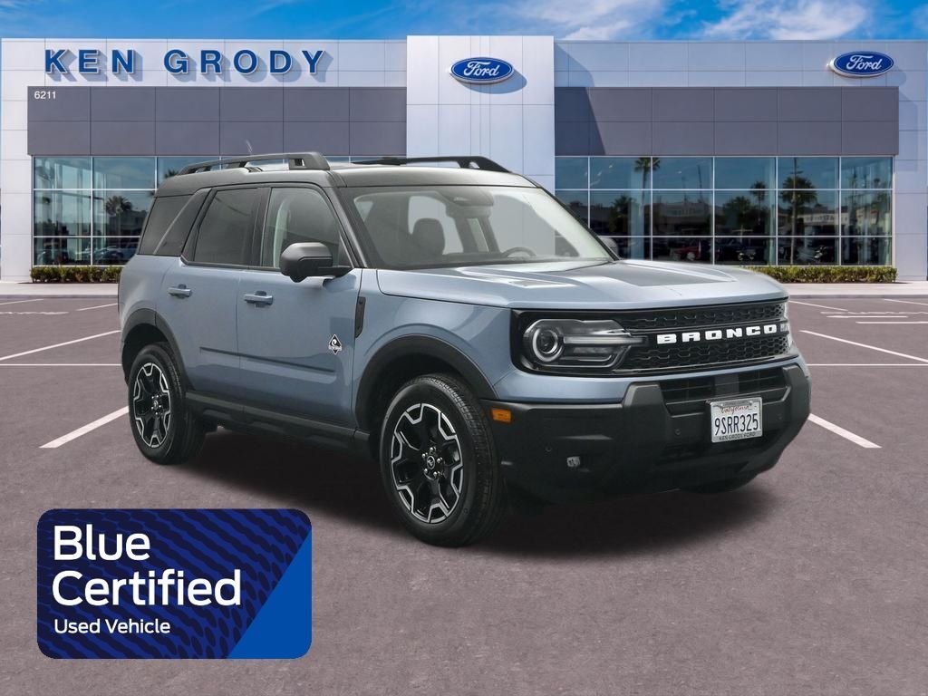 2025 Ford Bronco Sport Outer Banks 4X4's photo