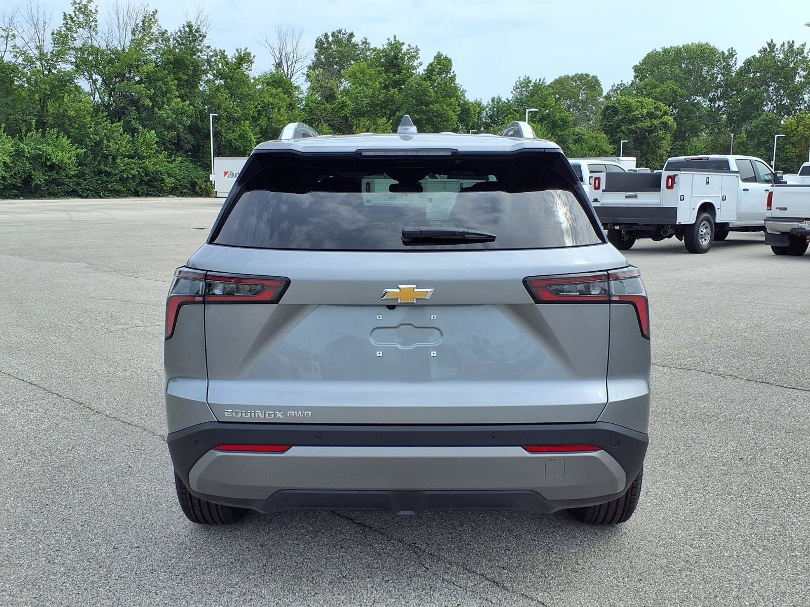 2027 Chevrolet Equinox LT - Photo 17