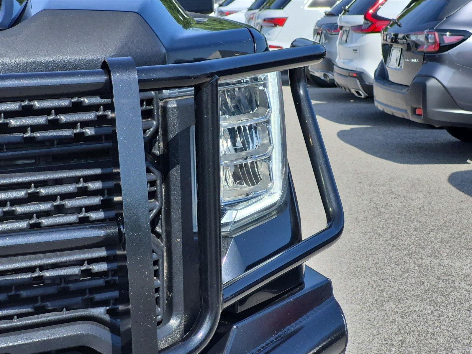 Used 2021 Ebony Twilight Metallic GMC Denali image 9