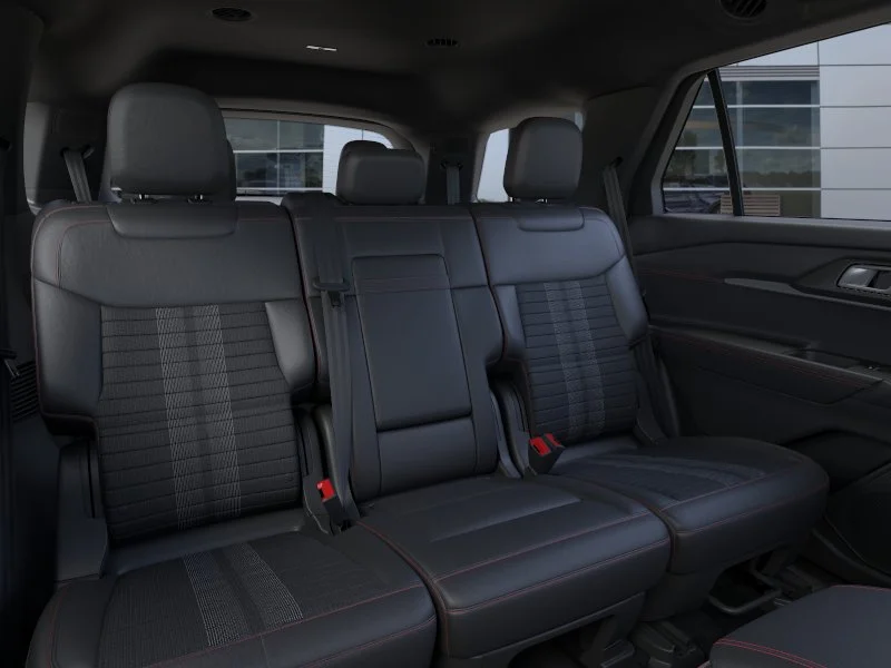 New 2026 Agate Black Metallic Ford ST-Line image 35