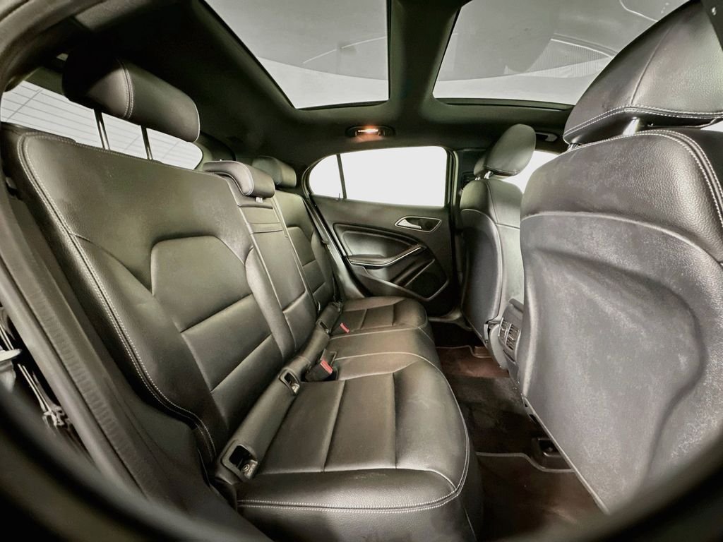 Certified Used 2020 Black Mercedes-Benz GLA 250 image 23