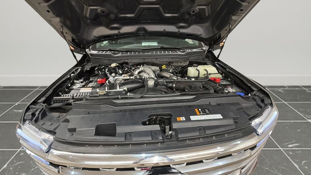 Used 2024 Gray Ford Lariat image 24