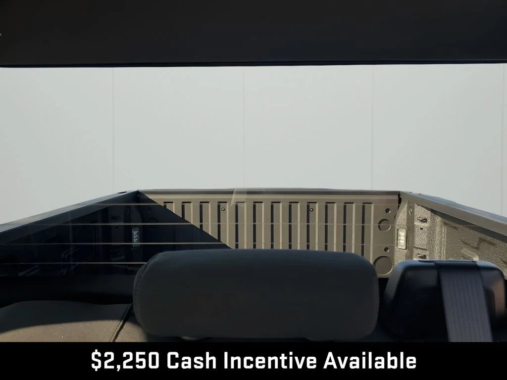 New 2026 Onyx Black GMC Elevation image 29