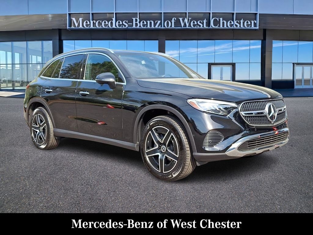 2026 Mercedes-Benz GLC GLC 300 4MATIC's photo