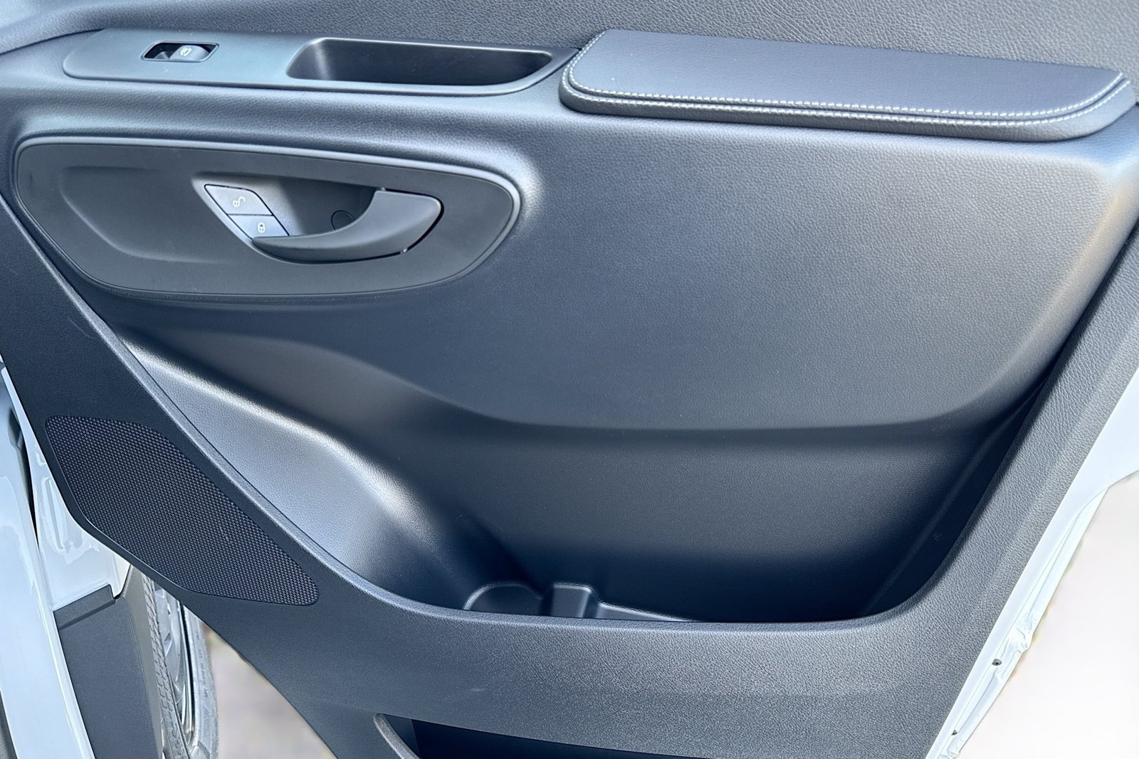 New 2026 Arctic White Mercedes-Benz  image 16