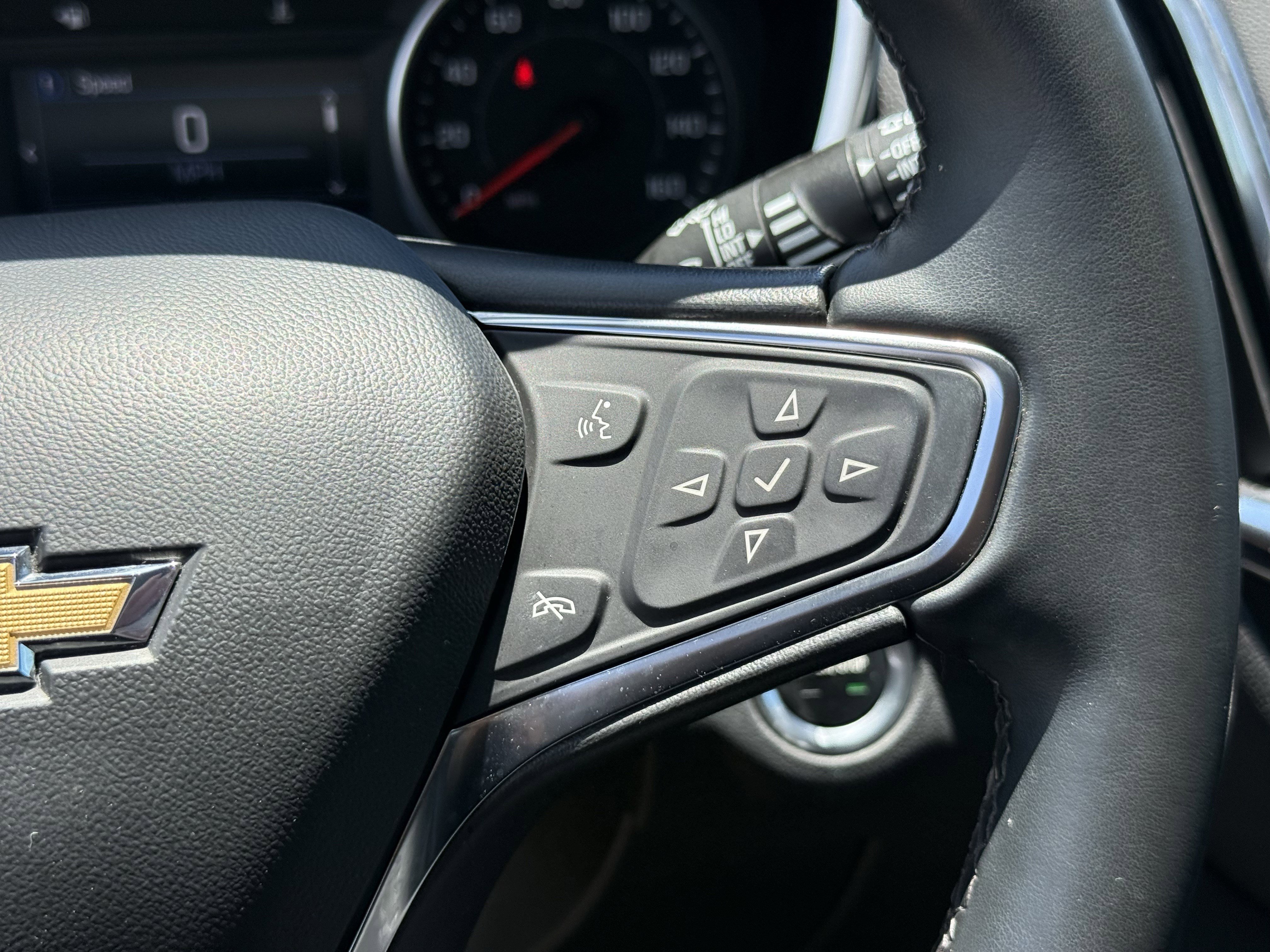 Used 2024 Lakeshore Blue Metallic Chevrolet  image 16