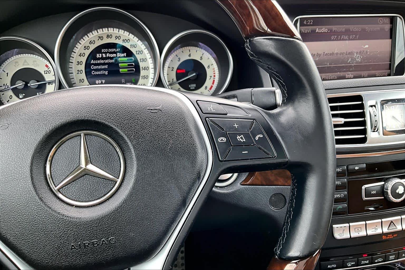 Used 2014 Diamond White Metallic Mercedes-Benz E 350 image 25