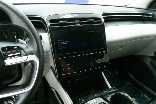 Used 2024 White Pearl Hyundai Blue image 31