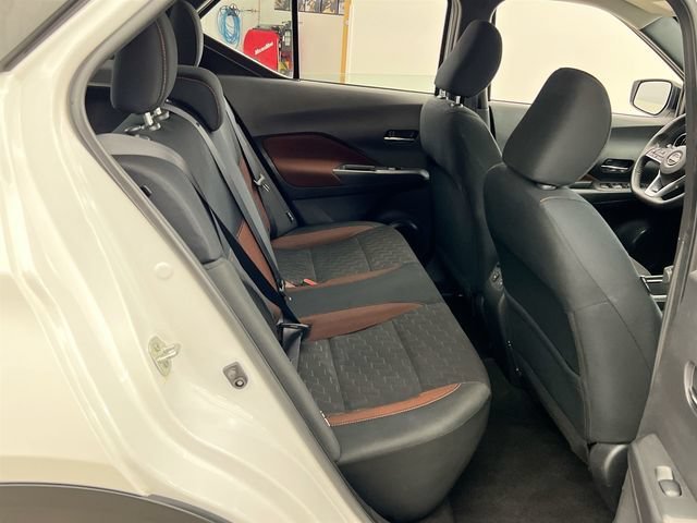 2024 Nissan Kicks SR - Photo 17