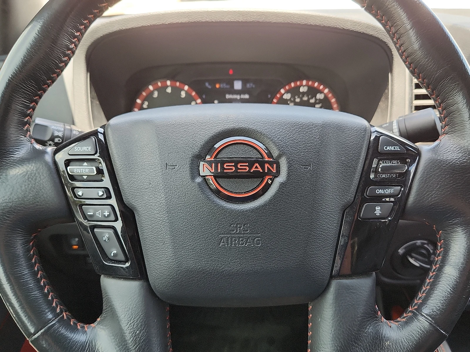 Used 2023 White Nissan PRO-4X image 24