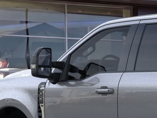 New 2026 Carbonized Gray Metallic Ford XLT image 20