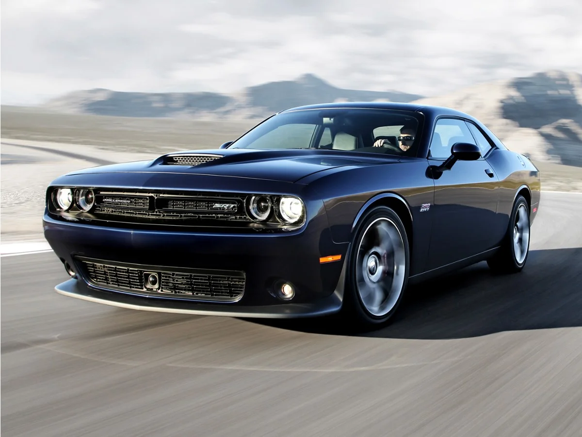 2016 Dodge Challenger SRT 392's photo
