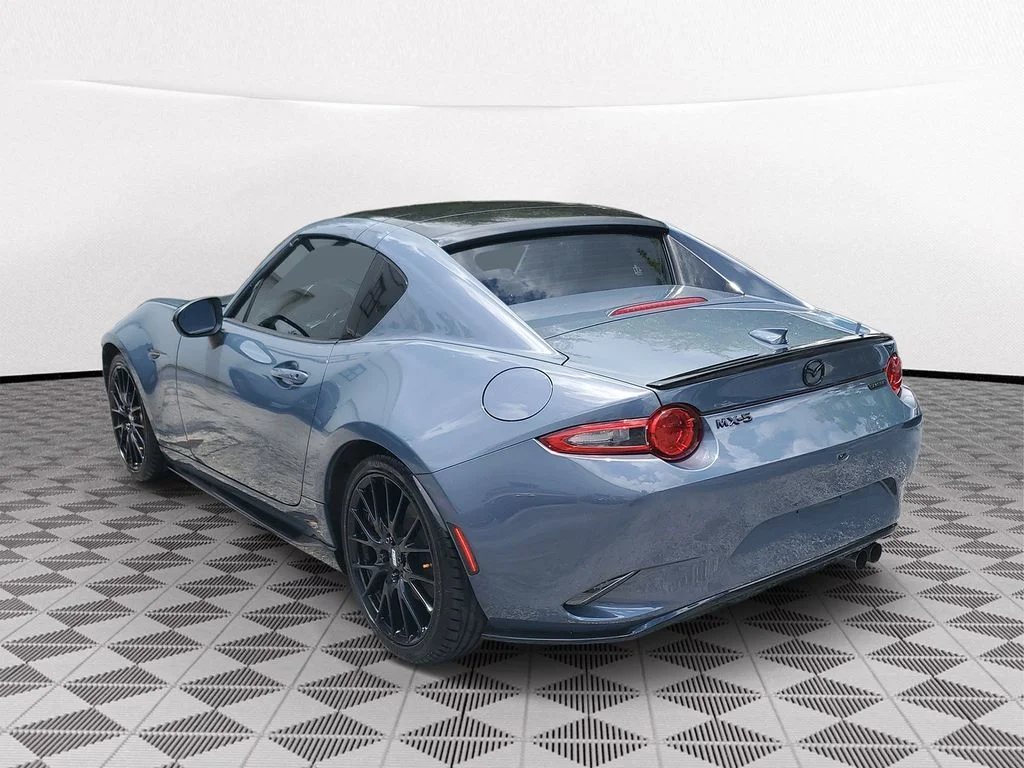 Used 2021 Gray Mazda Club image 4