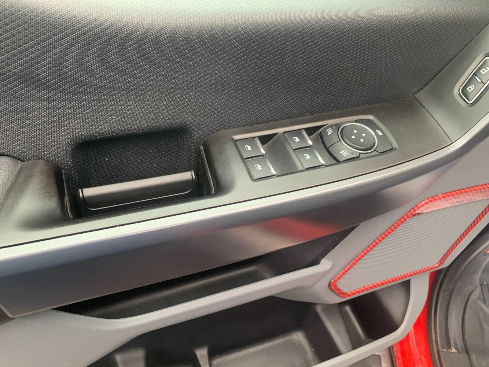 Used 2021 Red Ford XLT image 12