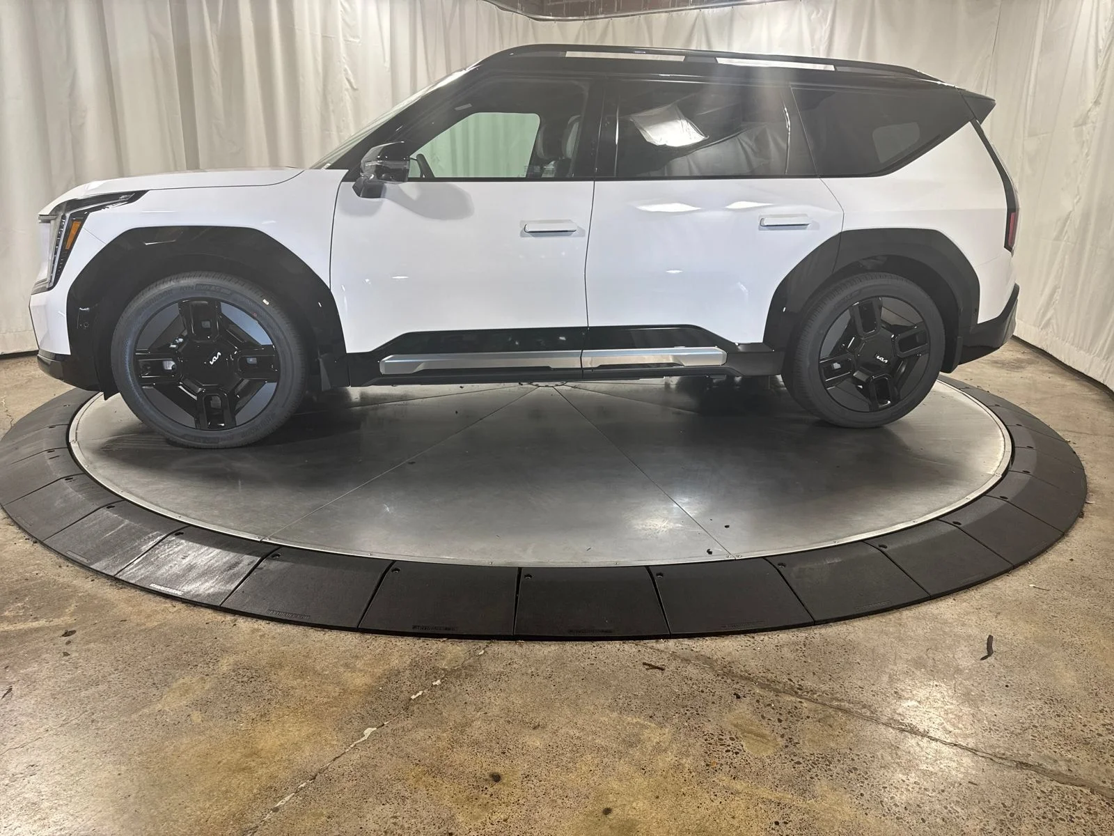 New 2026 White Pearl Kia GT-Line image 6