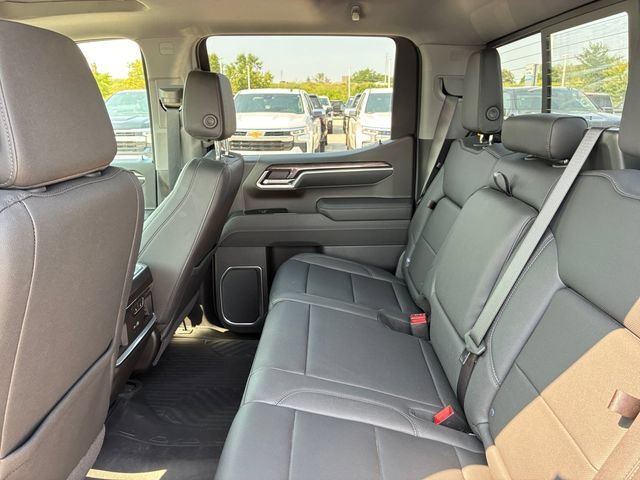 2026 Chevrolet Silverado 1500 LTZ - Photo 17
