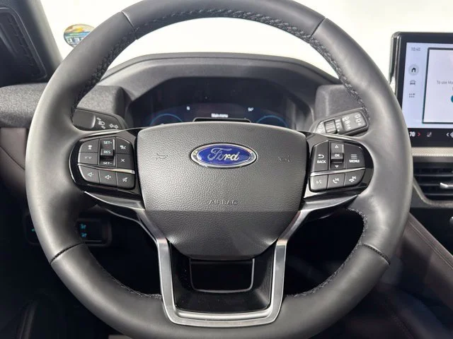 New 2027 Carbonized Gray Metallic Ford Platinum image 19