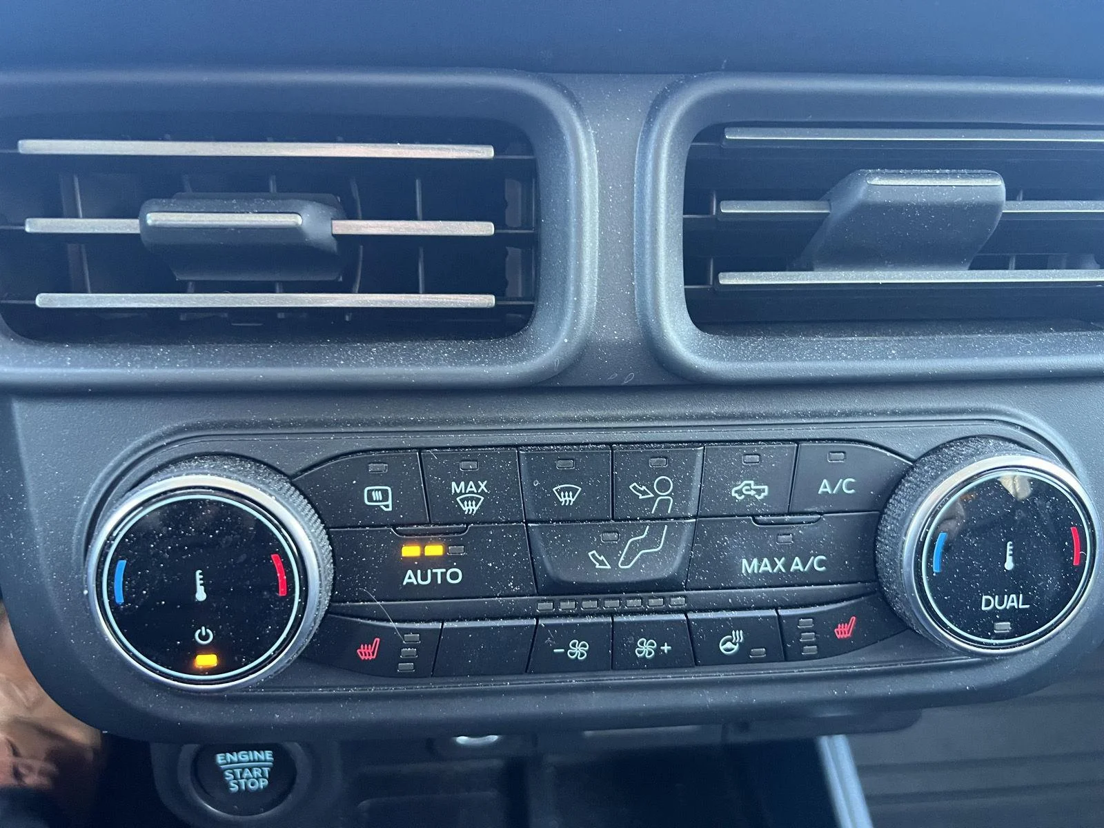 Certified Used 2024 Oxford White Ford Lariat image 18