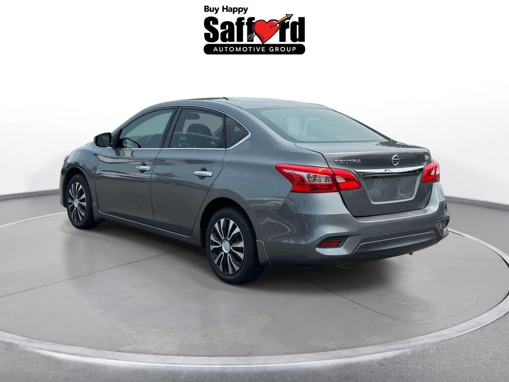 Used 2019 Gray Nissan S image 5