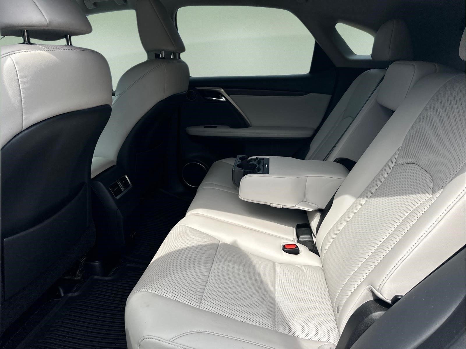 2020 Lexus RX 350 - Photo 17