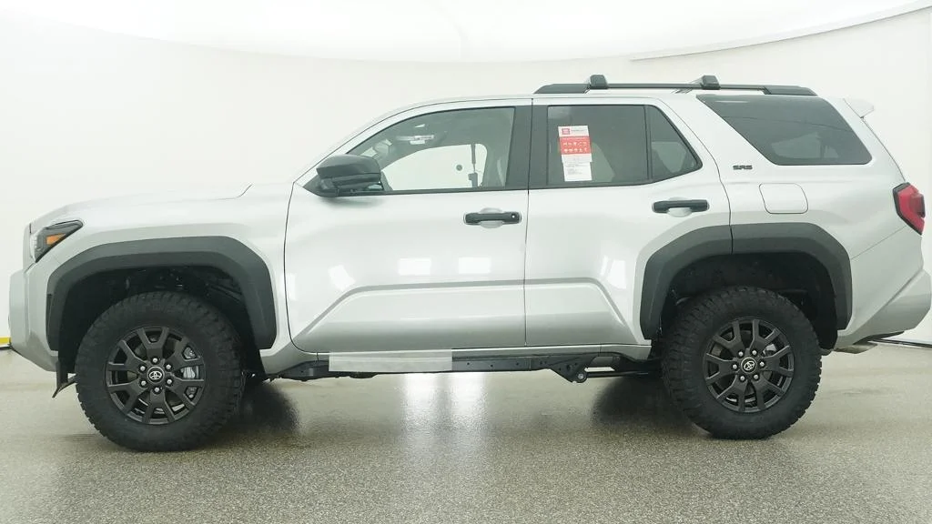New 2026 Cutting Edge Toyota SR5 image 2