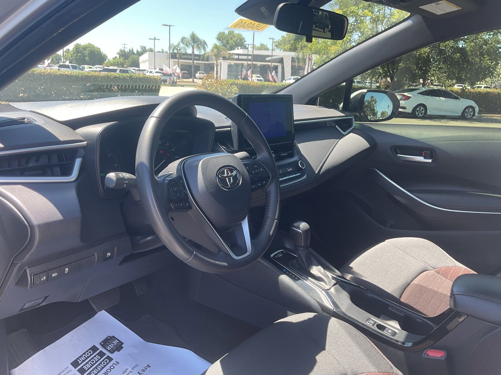 Certified Used 2023 Classic Silver Metallic Toyota SE image 15