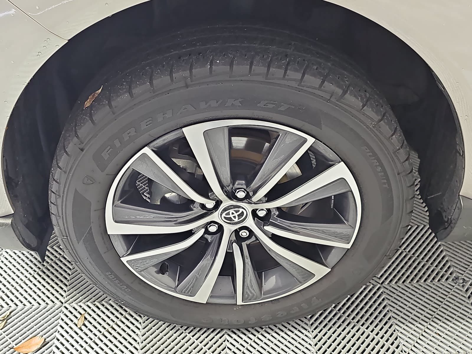 Used 2023 Silver Toyota LE image 10