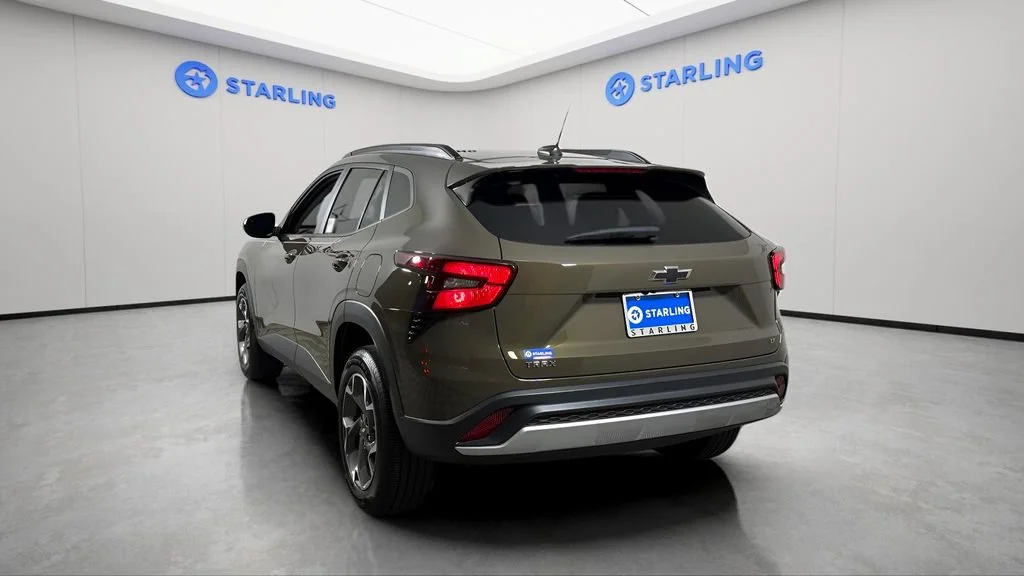 2024 Chevrolet Trax LT - Photo 15