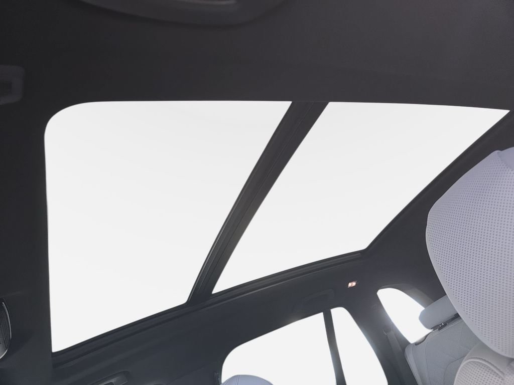 New 2026 Brooklyn Grey Metallic BMW xDrive40i image 16