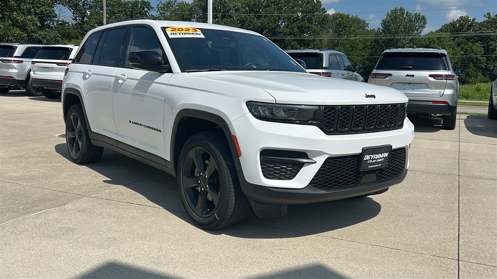 Certified Used 2023 White Jeep Altitude X image 2