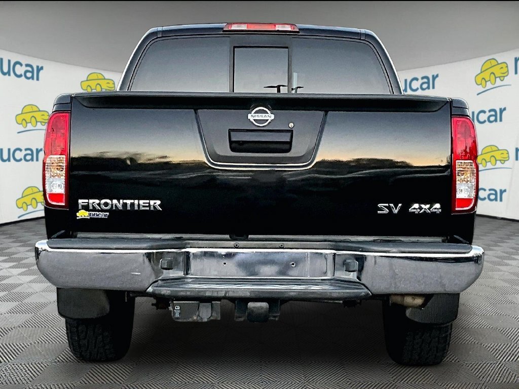 Certified Used 2018 Black Nissan SV image 5