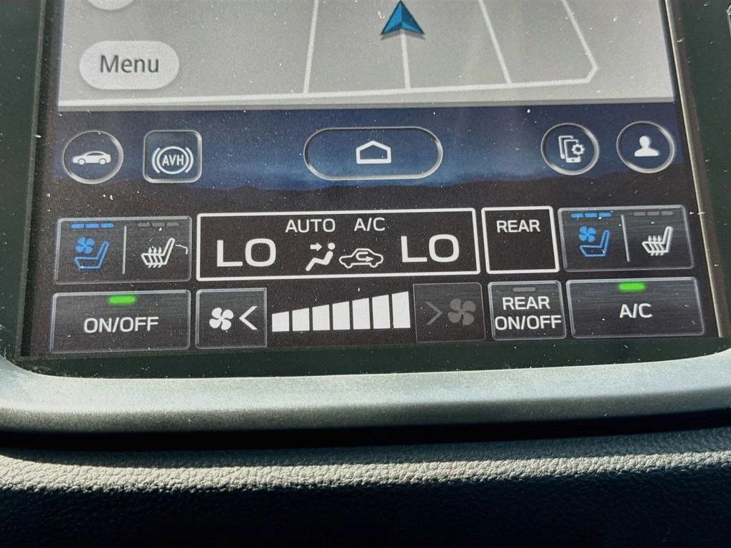 Certified Used 2025 Silver Subaru Onyx Edition Touring image 22