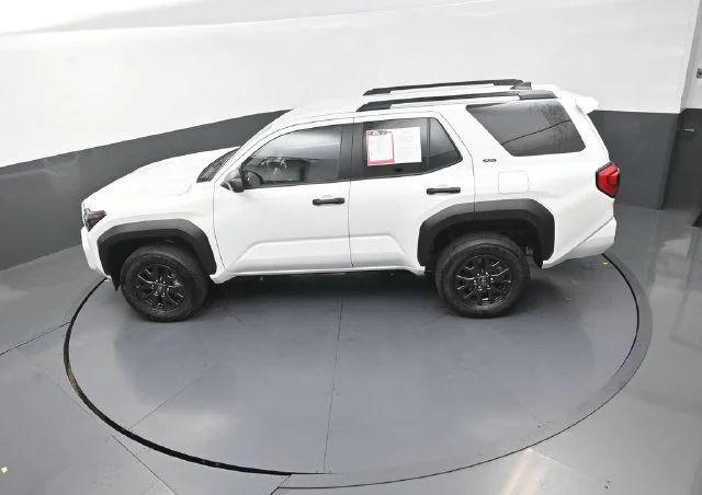 Used 2026 White Toyota SR5 image 25