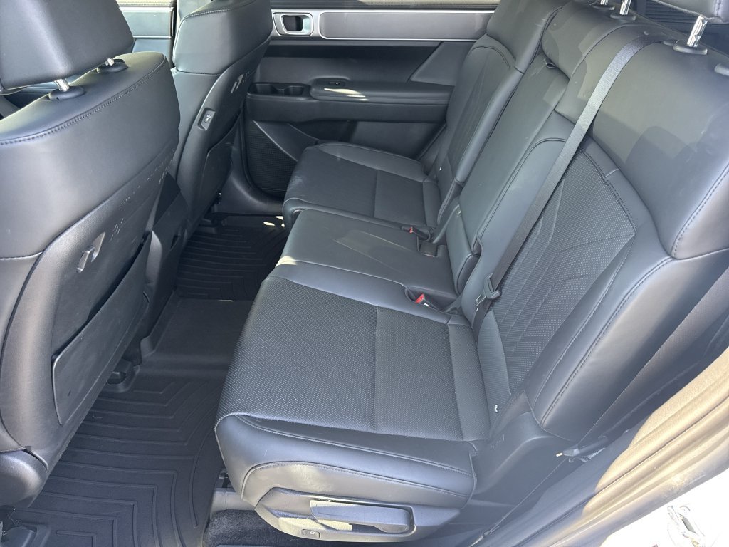 Used 2024 Silver Hyundai SEL image 20