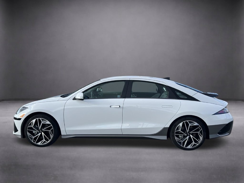 Certified Used 2023 White Hyundai SEL image 6