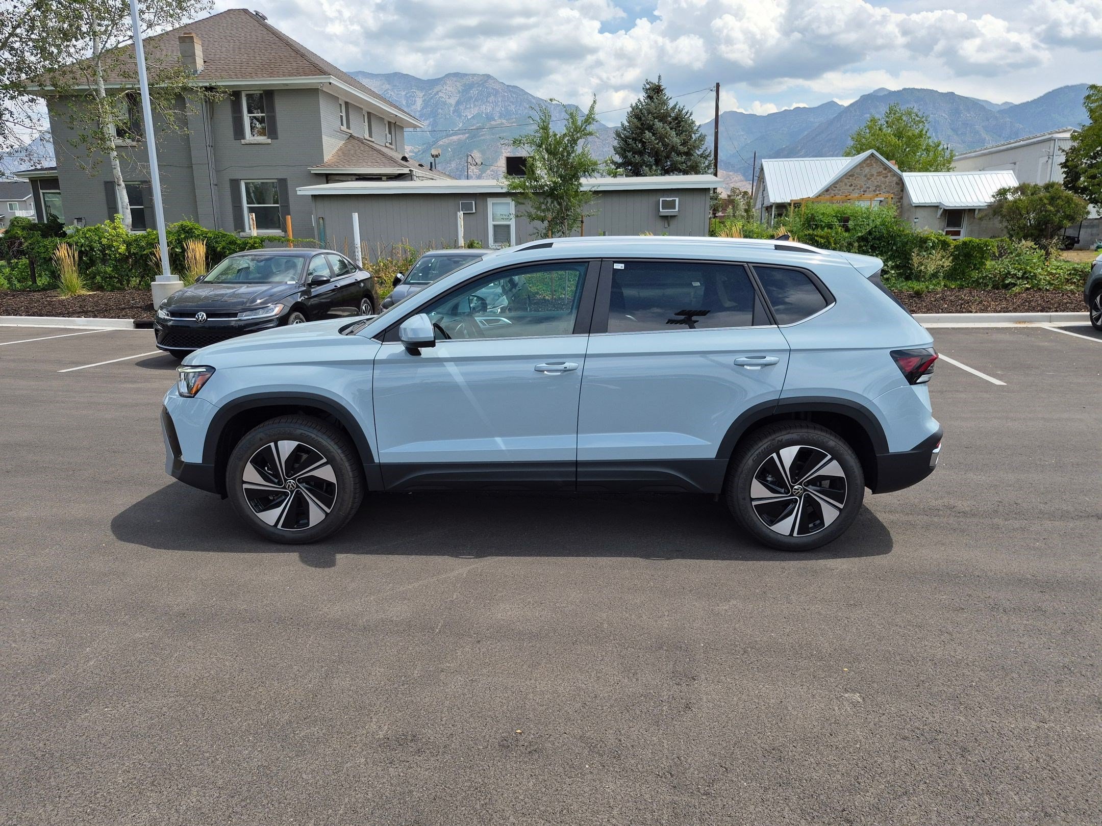 New 2026 Monument Gray Volkswagen SE image 7