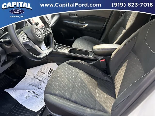 Used 2024 White Nissan SV image 19