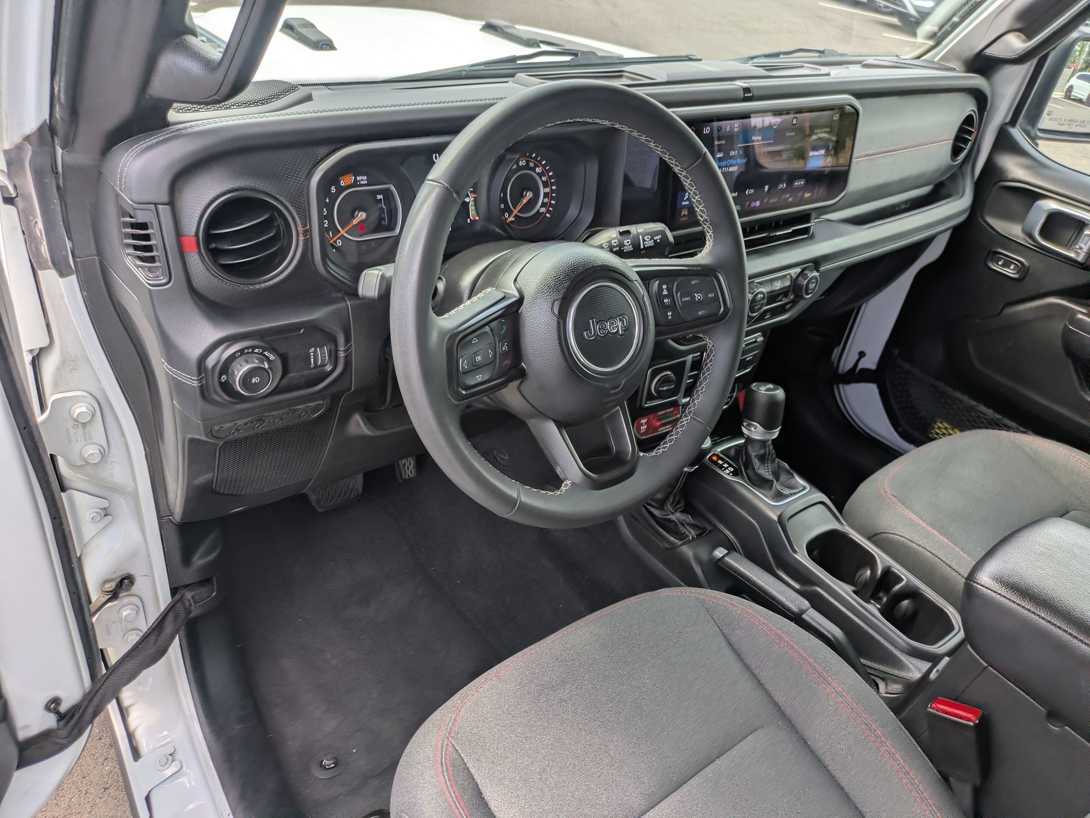 2025 Jeep Wrangler 4-Door Rubicon - Photo 15