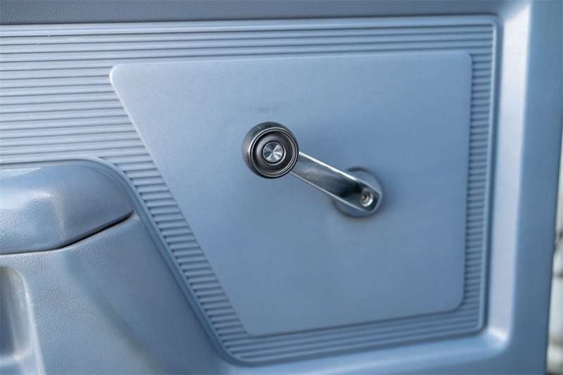 1988 Dodge Ramcharger - Photo 26